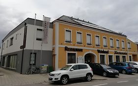 Weinhotel Kirchenwirt